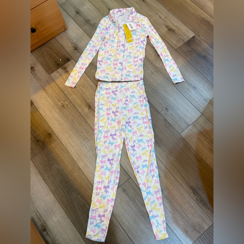 Katie J NYC Pastel Bow Print Kids Pajama Set